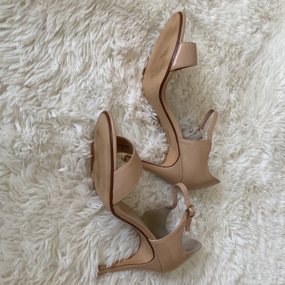 NWOT Kate and Mel Nude high heel - Picture 2 of 5